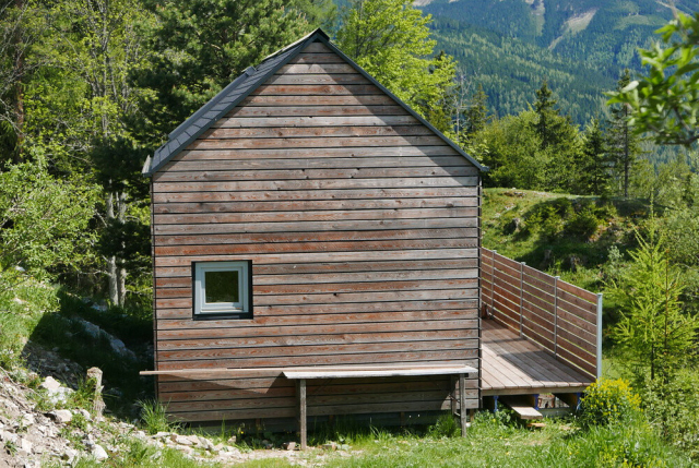 Alpine micro house