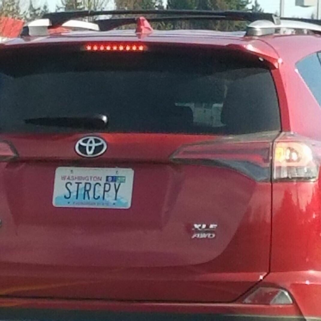 A car with the license plate “STRCPY”