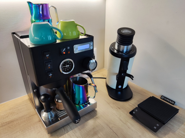 Rancilio Silvia, kávovar, coffee machine, DF64