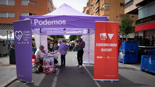 La agresión se produjo mientras repartían propaganda electoral en el alicantino barrio de San Blas 