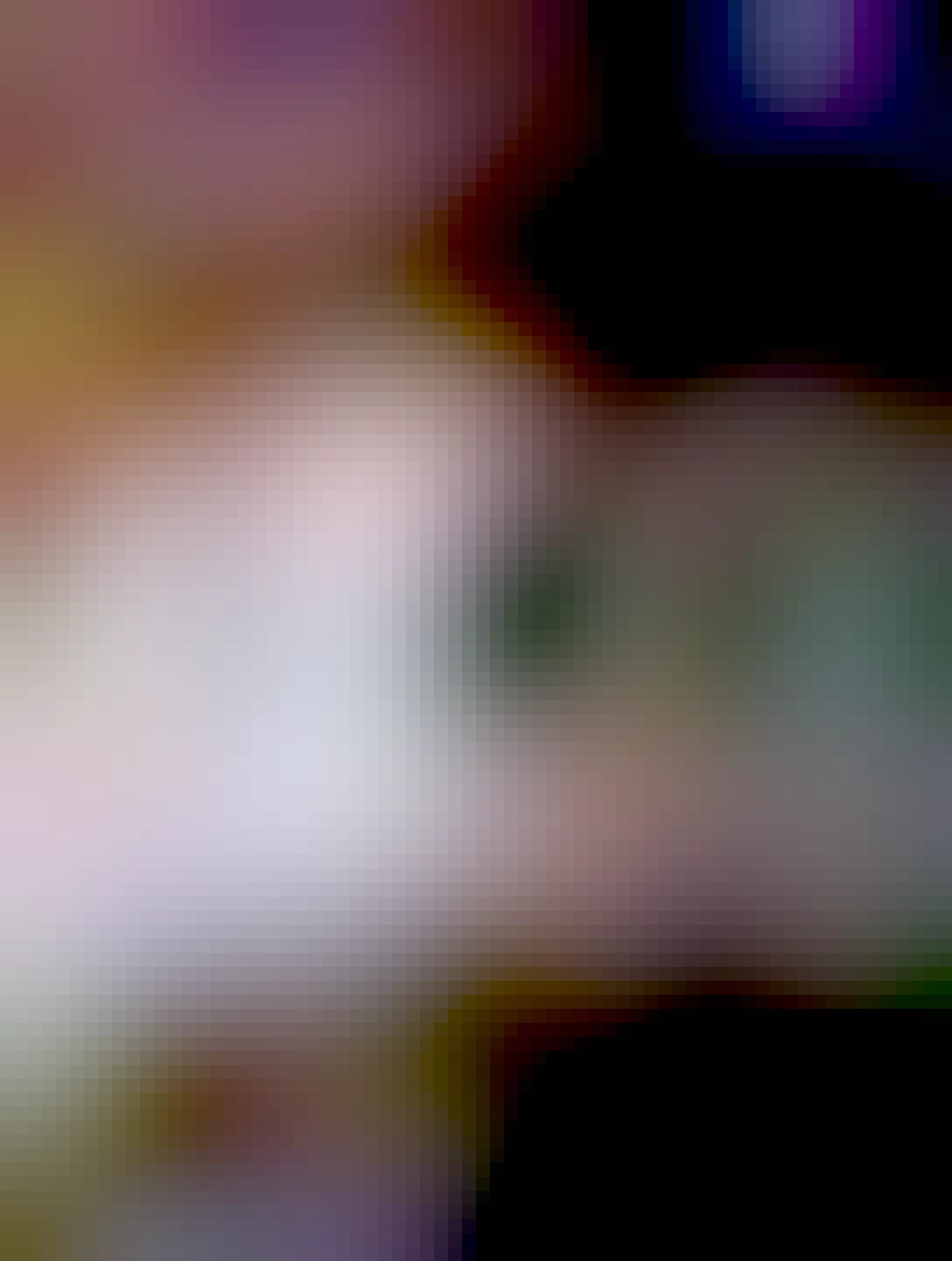 na obrázku je Samsung Galaxy S23 Ultra, v ruke držiac mnou.. fotka zadnej strany