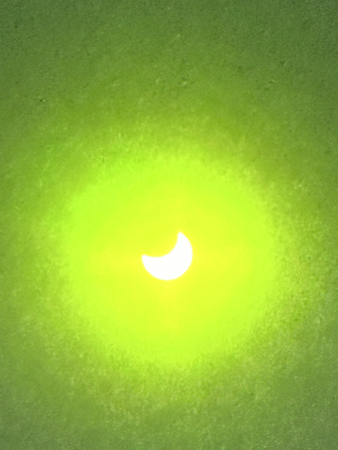 Photo of partial solar eclipse over Mexico City