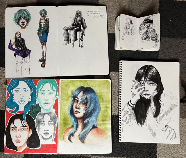 ukázky prací z několika sketchbooků