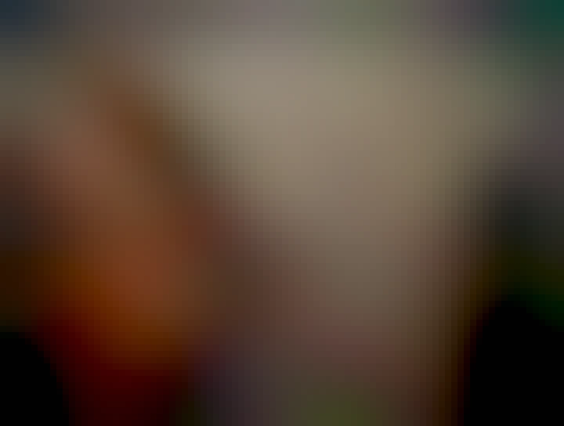 Ve starým výtahu ve smradlavým baráku na Revoluční.