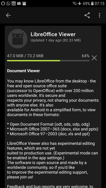 Screenshot: LibreOffice Viewer being downloaded on F-Droid, 82MB