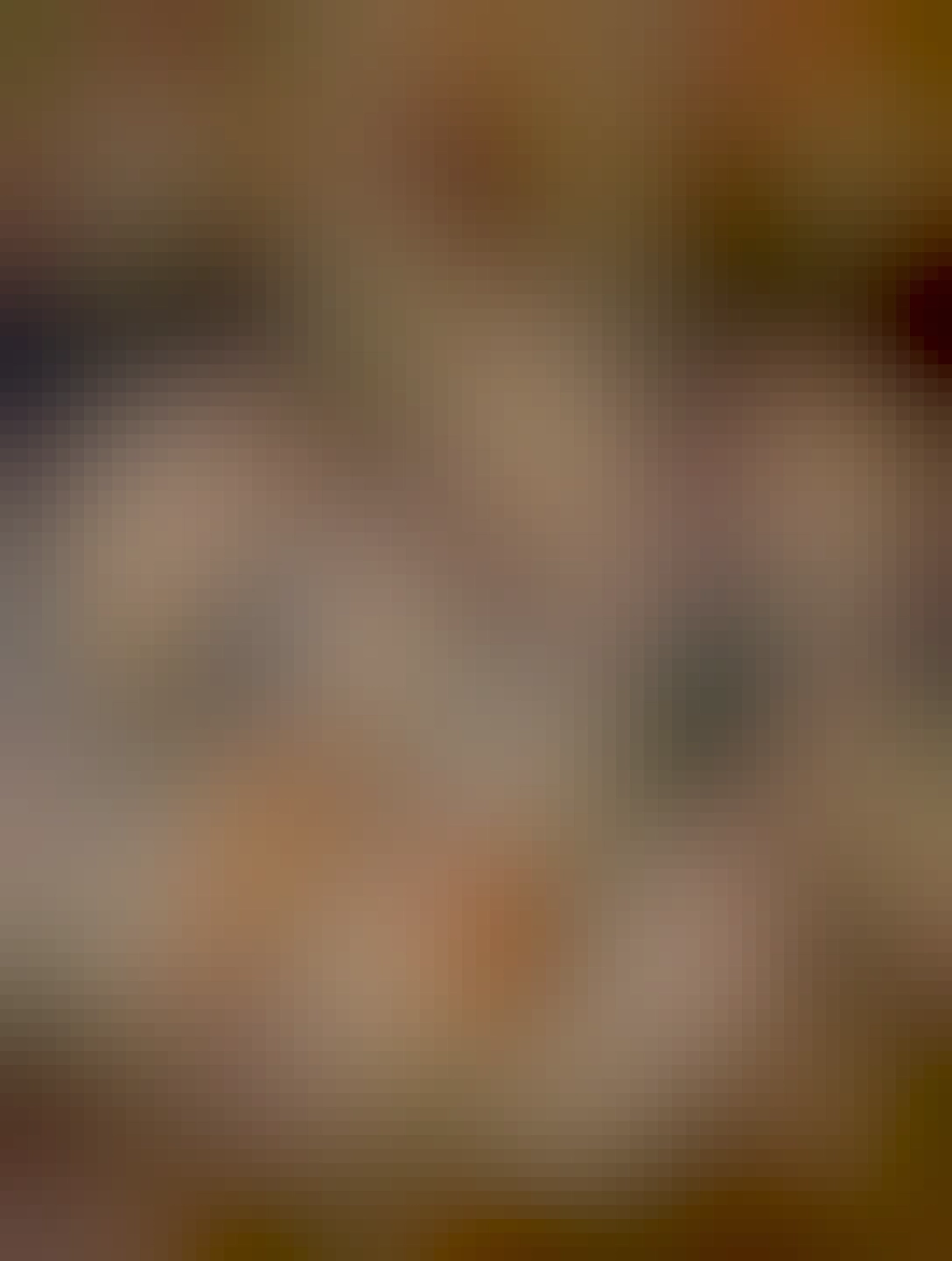 varené vajcia, nakrájaná mozzarella, tri krajce chleba s maslom