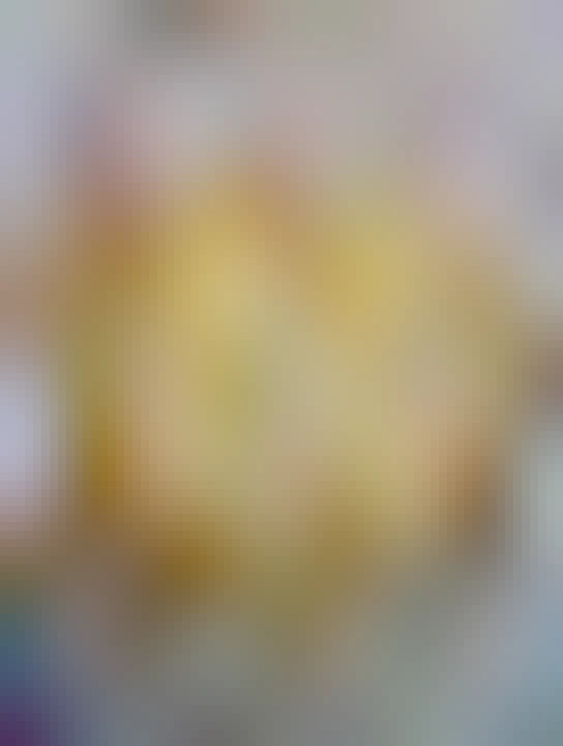 nakrájaná pizza v krabici