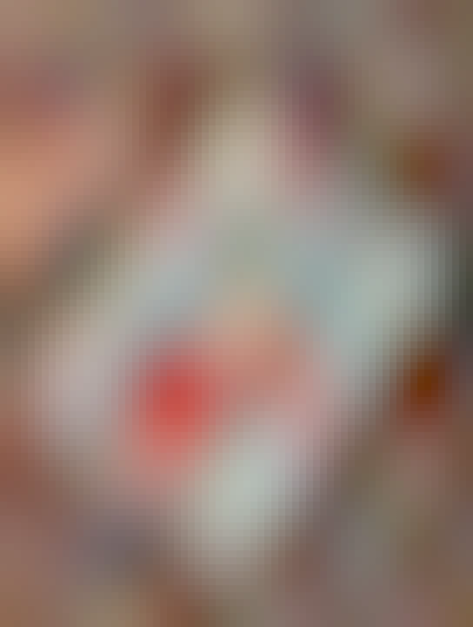 Obálka časopisu NoteBene kde je Rosie: Naive art: Karkulka vraví: Shit happens