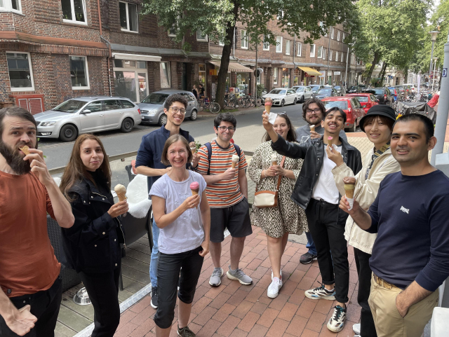 Tuta Team eating ice cream