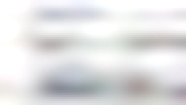 meme... výrobná linka pod dozorom kde sa dozorčí diví že Samsung vyrába úplne všetko... z linky vychádza napríklad, chladnička, CTčko, mrakodrap, čip, loď, nejaké bábiky a určitě vyrába aj húfnice, tie tam nie sú ale mohli by