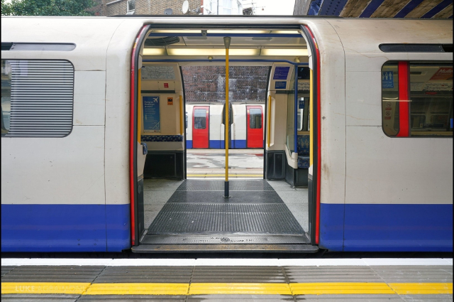 Arnos Grove London Underground station