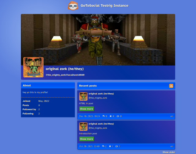 Screenshot of the "Ecks Pee" theme. Predominantly blue with green and orange trim, reminiscent of a certain operating system.