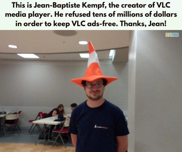 This is Jean-Baptiste Kempf, the creator of VLC :‘/‘-{1:’ - Y ﬁﬁ 