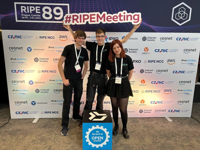 Melody, Klemens und Melody at RIPE89