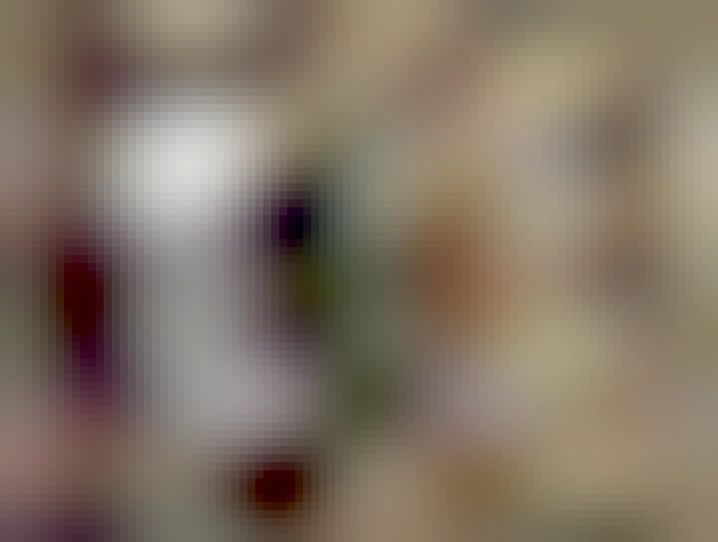 Mlýnky na kávu. Zleva Lodos, Hario, Comandante.