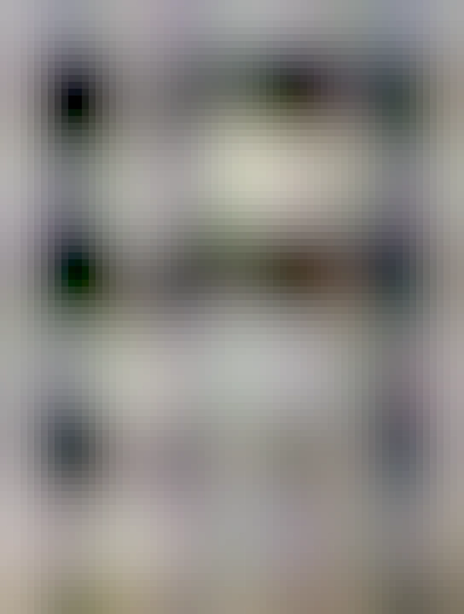 inside the smartguard box. 63 Amp fuses and the huawei emma controller.