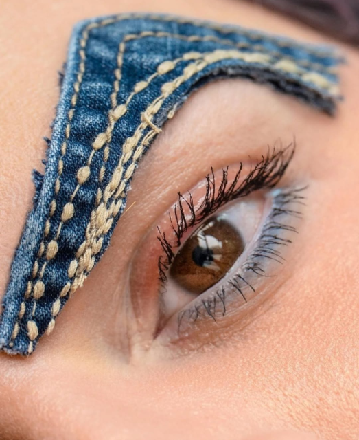 Jean eyebrows 