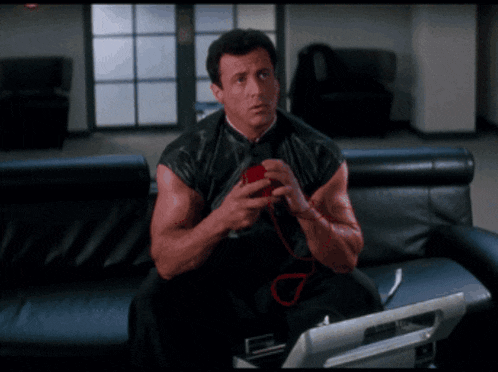 Demolition Man se chystá plést