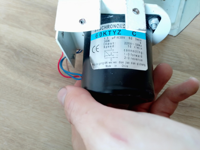  A label on the motor, which reads:
Synchronous motor
60ktyz  c
1.3 microfarad/630V S2 3min
36Watt
220V ~50Hz
