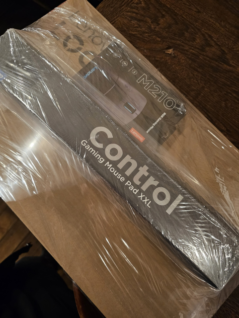 zabalený notebook Lenovo LOQ