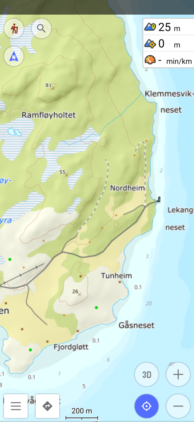 Screenshot of OSMAnd with a fairly detailed map of the southern end of Senja. The map data is from Kartverket.no