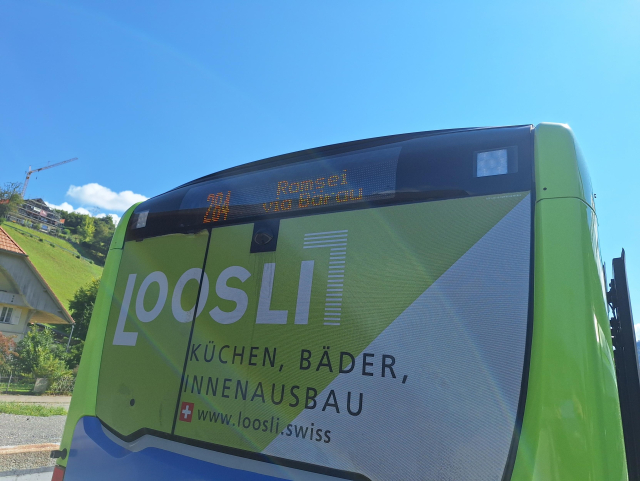 Ein BLS Bus mit Destination Bärau 