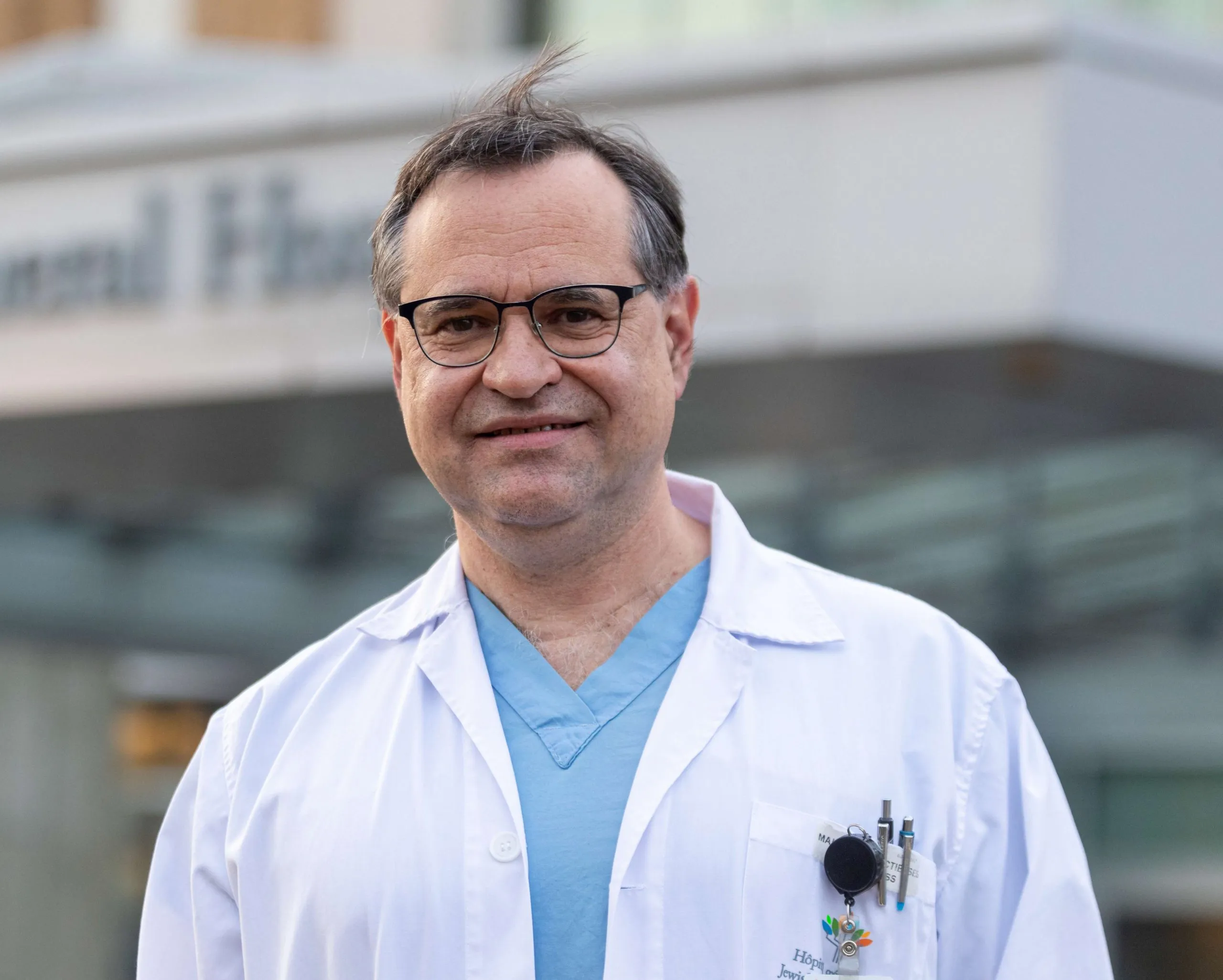 Jewish General Hospital reinstates mask mandate as flu season kicks in early