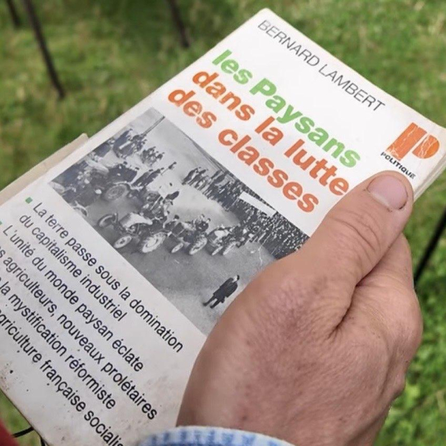 #LaPetiteFoire2025⁩
La Petite Foire Paysanne 2025
Thème : Alliances & Résiliences
🔴 https://youtu.be/9ipi8eAgxbg

 @LaPetiteFoire 