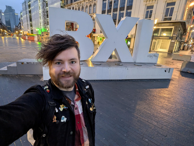 Me standing in front of the BXL sculpture on my way to FOSDEM