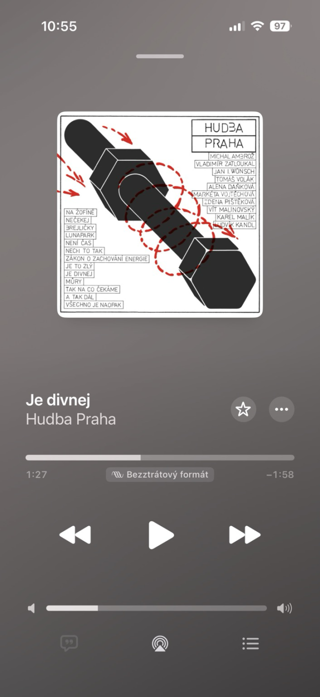 Obal hudebního alba v přehrávači iPhone. 